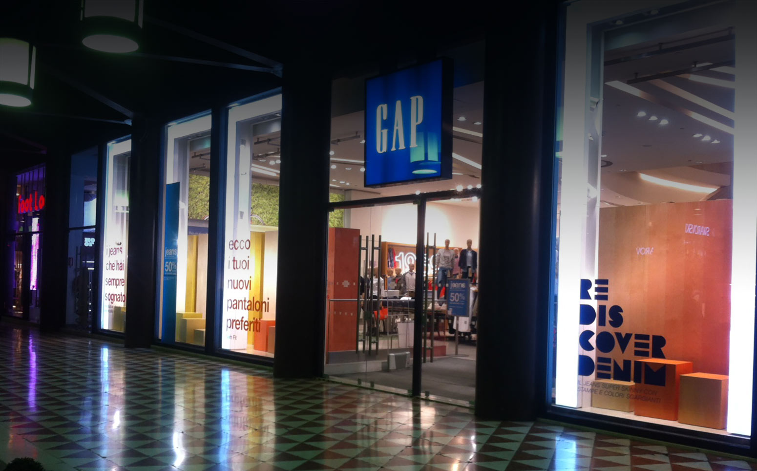 banner image gap store